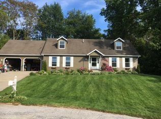 5554 W Lakeview Ct, La Porte, IN 46350