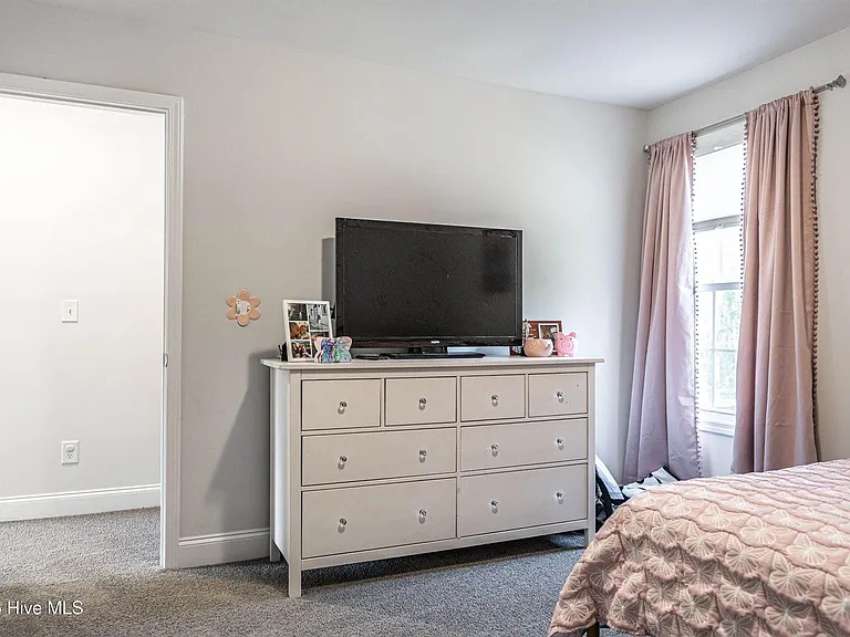 104 Sierra Dr — Photo 22