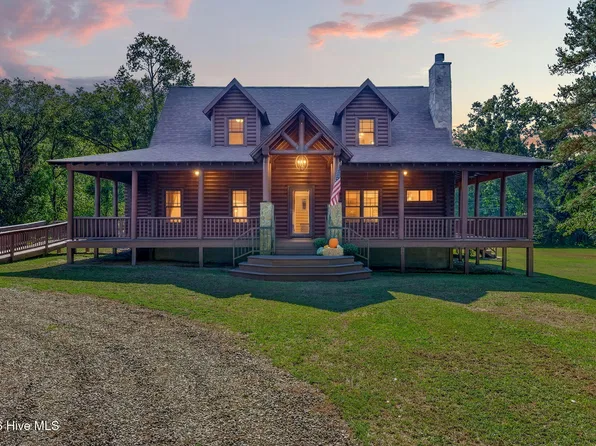 513 S Main Street, Stantonsburg, NC 27883
