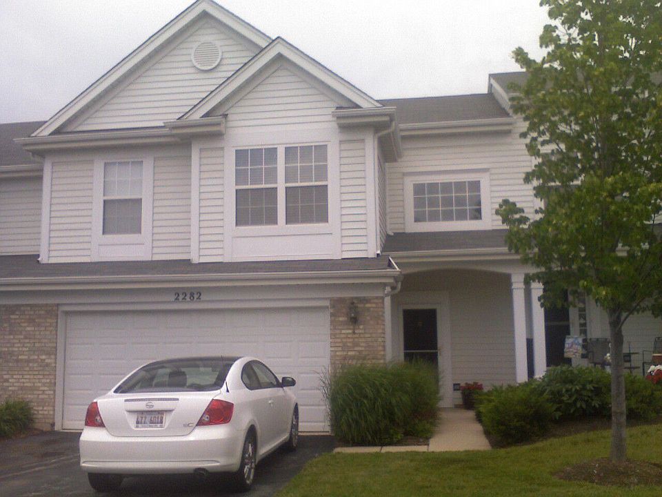 1st image of 2282 Foxmoor Ln