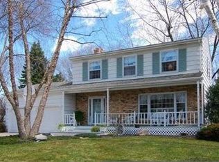 4512 Normandale Highlands Cir, Bloomington, MN 55437