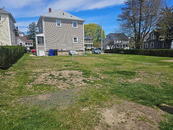 2nd image of 551 Anthony St #1-2
