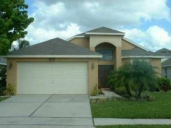 1st image of 825 Magnolia Creek Cir
