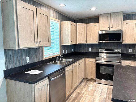 5th image of 1515 N Lincoln Ave #68