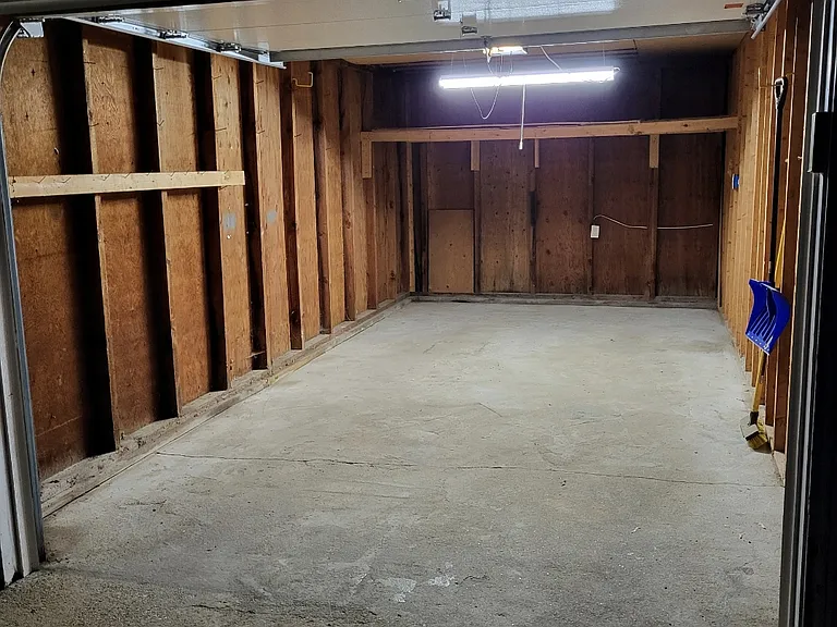 1325 Candia Rd #1 — Photo 14
