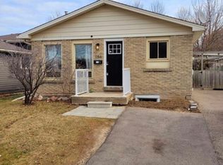 186 Natchez Rd, Kitchener, ON N2B 3L2