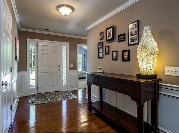 3rd image of 664 Ann Carson Ct