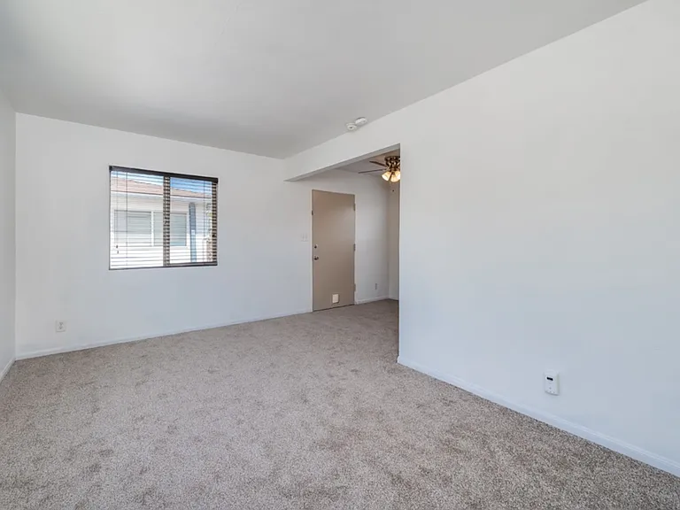 4159 Adams Ave — Photo 6