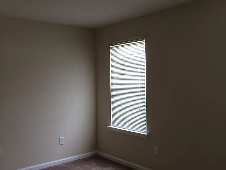 2525 Whetstone Ln — Photo 8