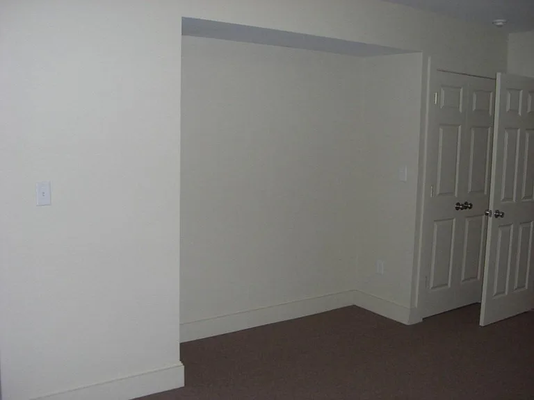 29 Gloucester St #1 — Photo 5