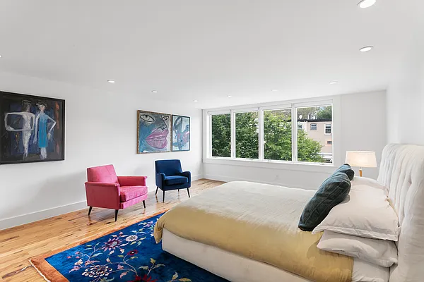 Rented by Compass | media 4