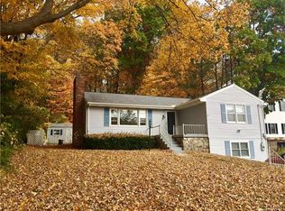 116 Coalpit Hill Rd, Danbury, CT 06810