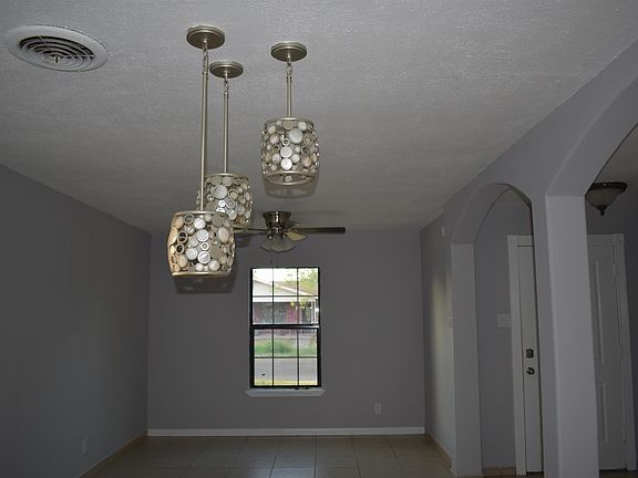 4th image of 3313 Cortez St