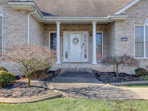 4th image of 2559 Hedgerow Ln