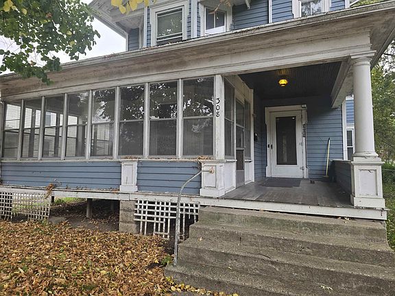 3rd image of 308 S Jackson St
