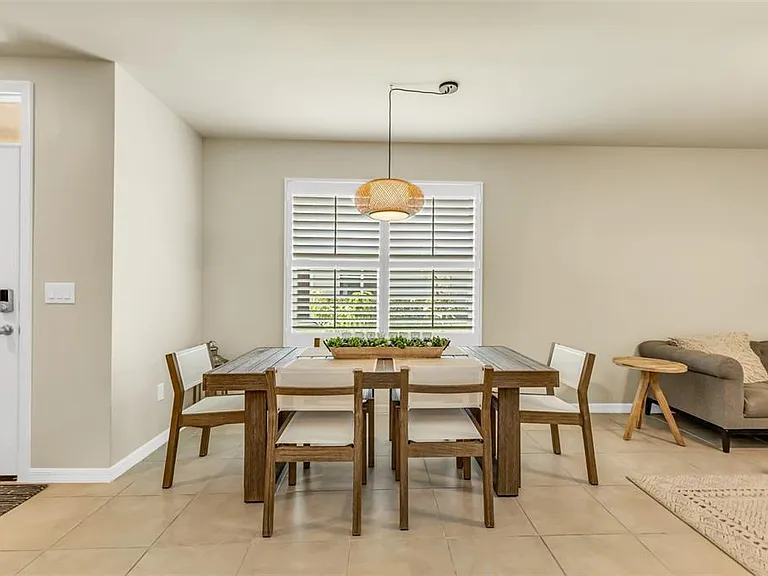 7177 W Lenox Cir — Photo 9