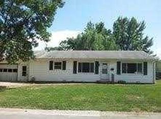 1230 Springdale St, Mexico, MO 65265