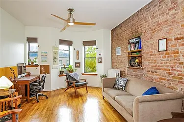 Sold by Avenue Sotheby's International Realty