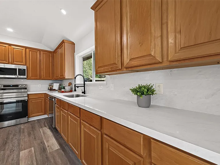 5535 Gable Meadows Dr — Photo 24