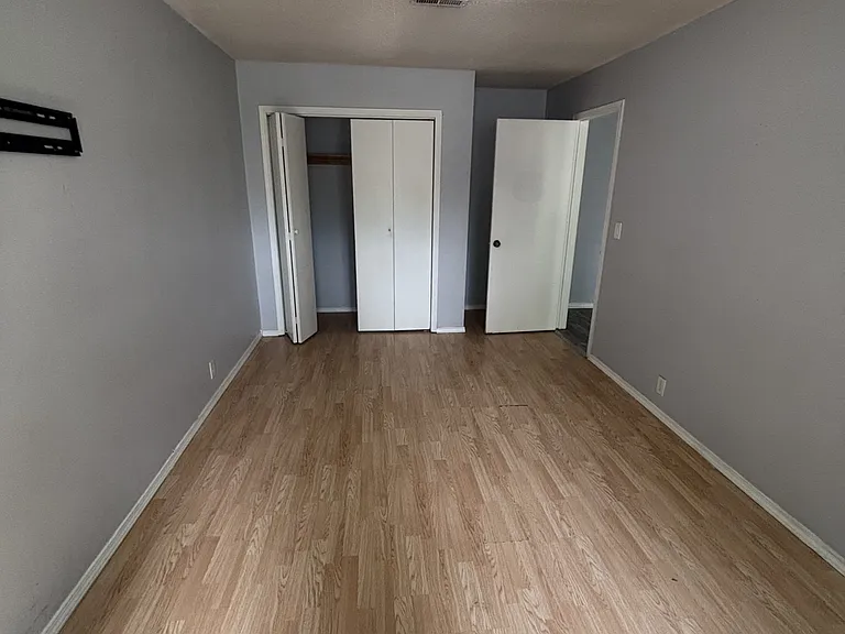 2134 N Minnesota Ave — Photo 9