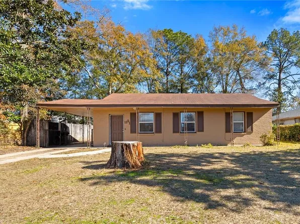 1121 De Soto Dr, Mobile, AL 36605