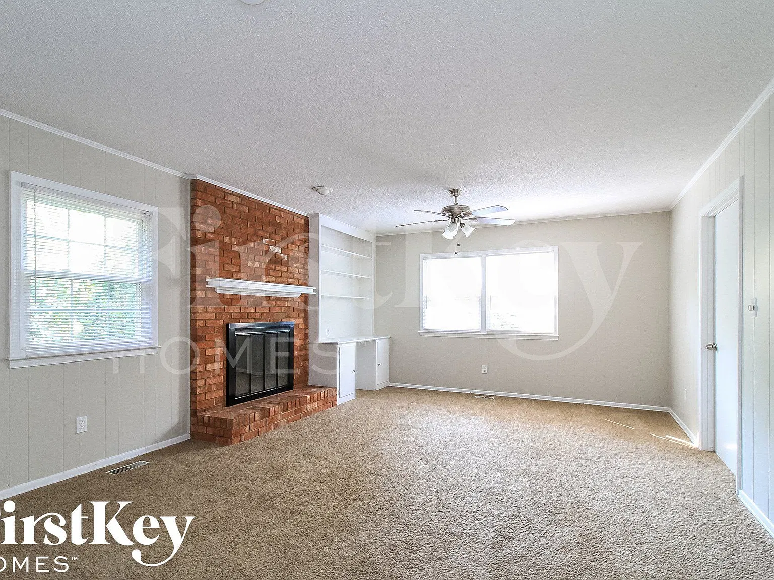 3 bed, 2.0 bath, 1543 sqft, $1,765 — Photo 3