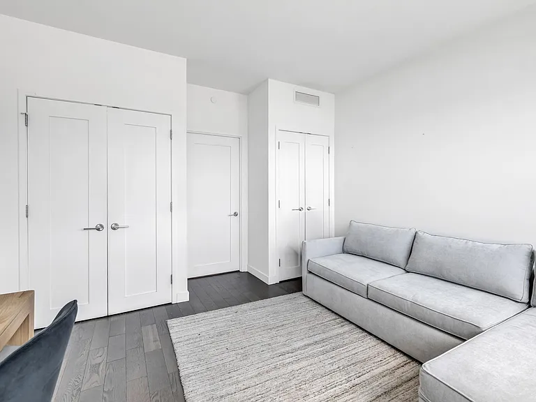 800 Avenue At Port Imperial #7030 — Photo 20