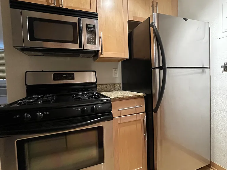 2530 1st Ave S #105 — Photo 9