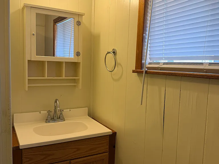 1265 N Commercial St #4 — Photo 9
