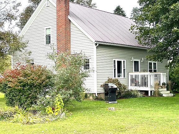 4th image of 820 Lacey St