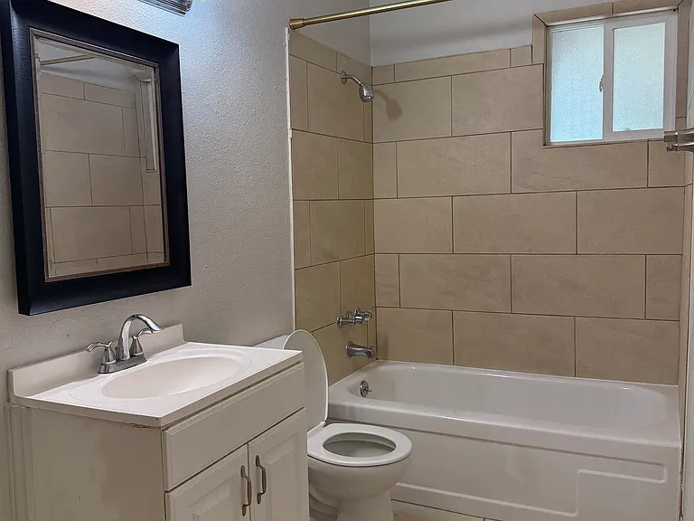 2630 Encinal Ave #1 — Photo 3