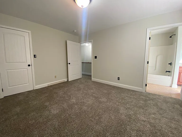 4812 Fountain View Way — Photo 15