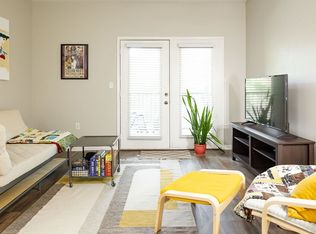 3297 S College St APT D201, Auburn, AL 36830