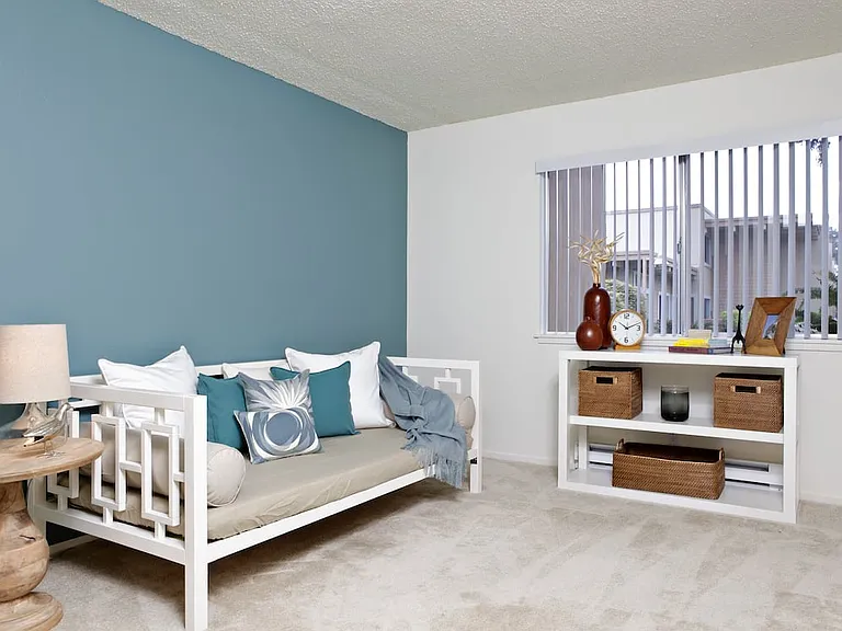Classic Package I bedroom with carpet