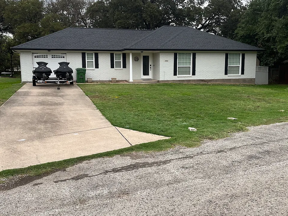 416 Granada Calle Ct