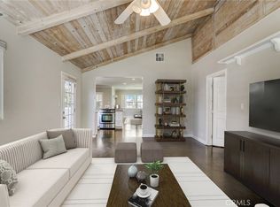 6909 Shoshone Ave, Van Nuys, CA 91406