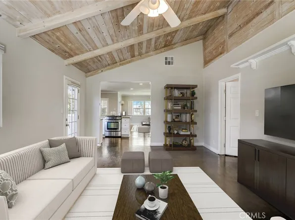6909 Shoshone Ave, Van Nuys, CA 91406