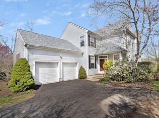 78 Liberty Ridge Rd, Basking Ridge, NJ 07920