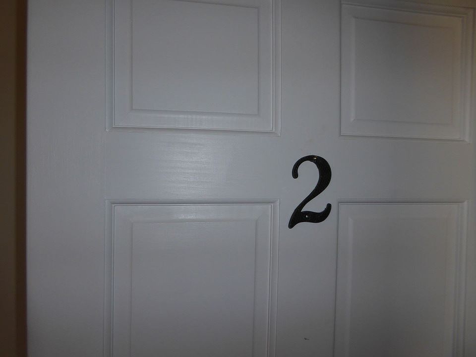 2nd image of 818 S 7th St APT 2