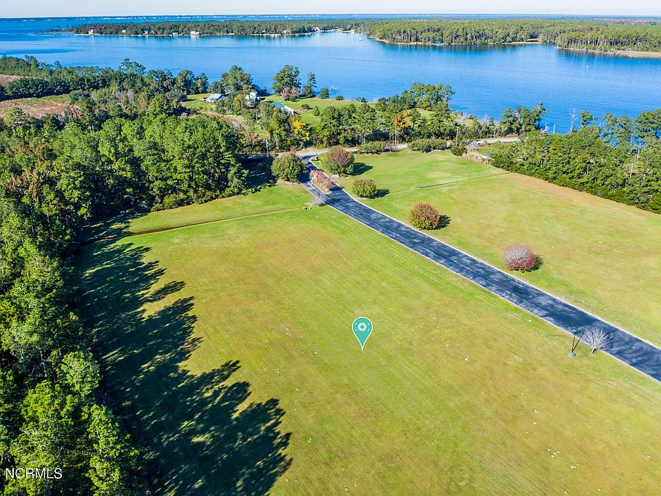 1st image of 106 Waterway Drive