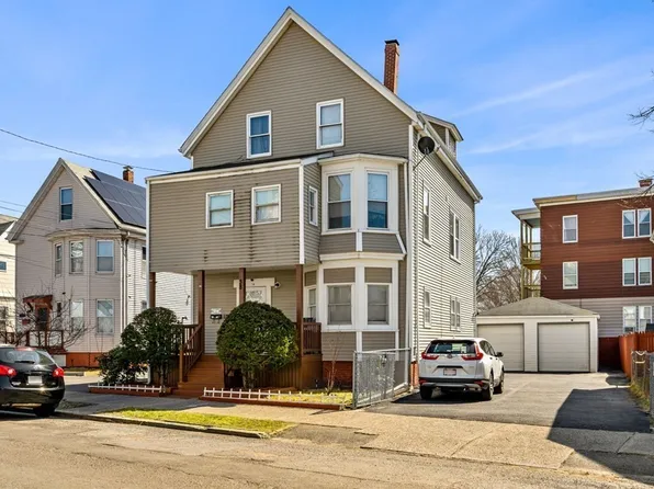38 W Neptune St, Lynn, MA 01905