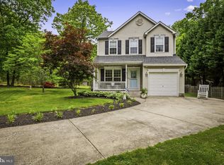 916 Forest Rd, Severn, MD 21144