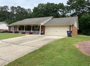 302 Bridgewood Dr SE, Conyers, GA 30094