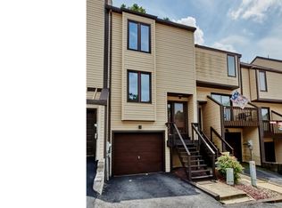 3223 Champions Dr, Wilmington, DE 19808