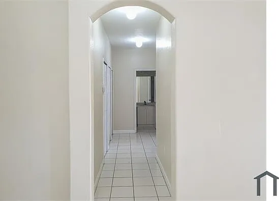 2755 SE 16th Ave #207 — Photo 7