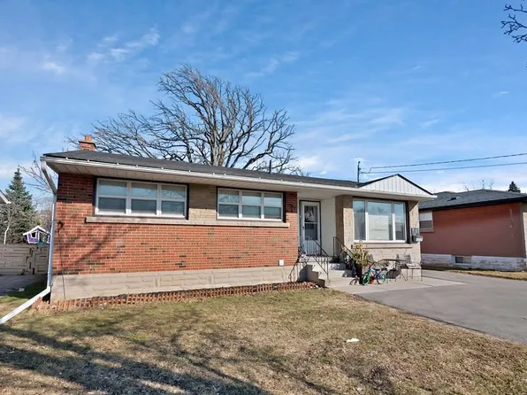 597 Upper Ottawa St #2, Hamilton, ON L8T 3T4
