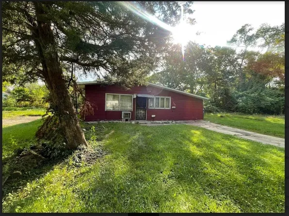 709 E 48th Pl, Gary, IN 46409