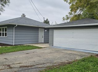 100 Notre Dame Ave, Joliet, IL 60436