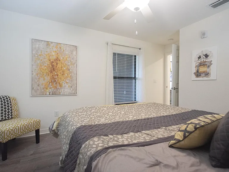5557 Palmer Cir #205 — Photo 21