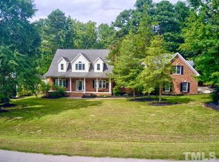 2901 Deer Manor Dr, Raleigh, NC 27616